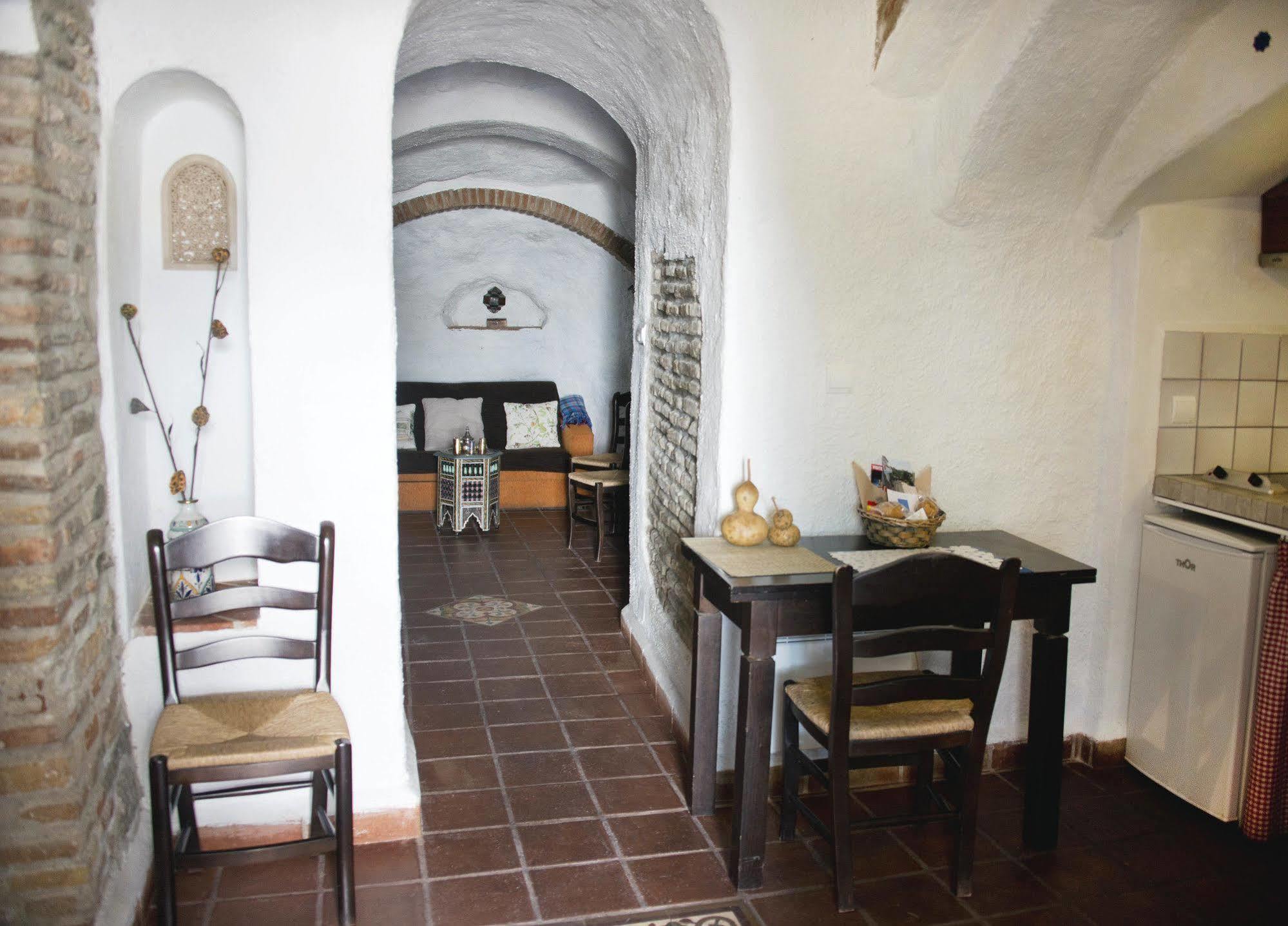 Montesclaros